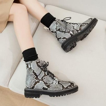 UQI Essential Combat Boots